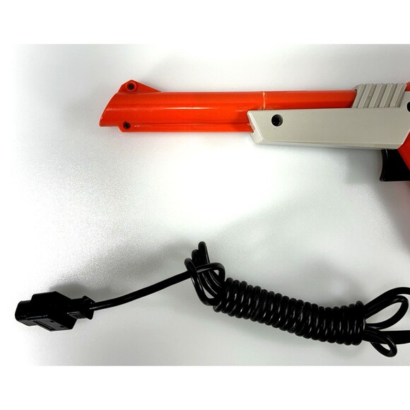 Authentic 1985 Nintendo Zapper Orange Wired Light Gun NES-005 Tested - Picture 3 of 14
